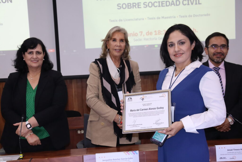 Cemefi entregó el Premio a la Investigación sobre Sociedad Civil