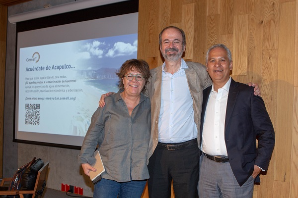 Juan Villoro presentó su libro La Figura del Mundo