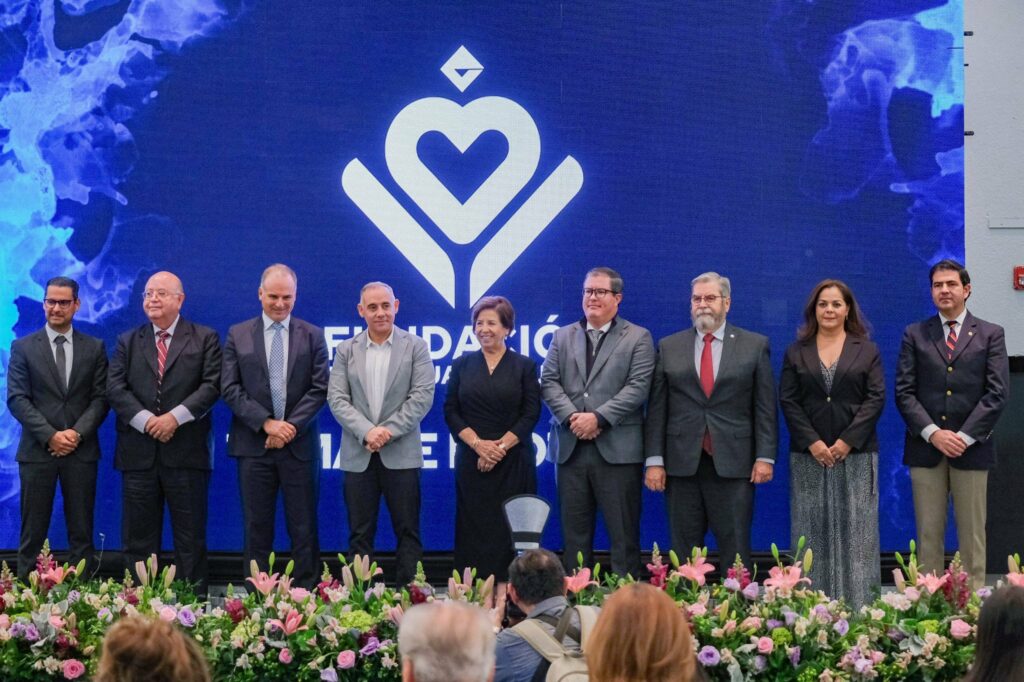 En imagen personas asistentes a la presentación del informe de presidencia y consejo directivo de Fundación expo Guadalajara